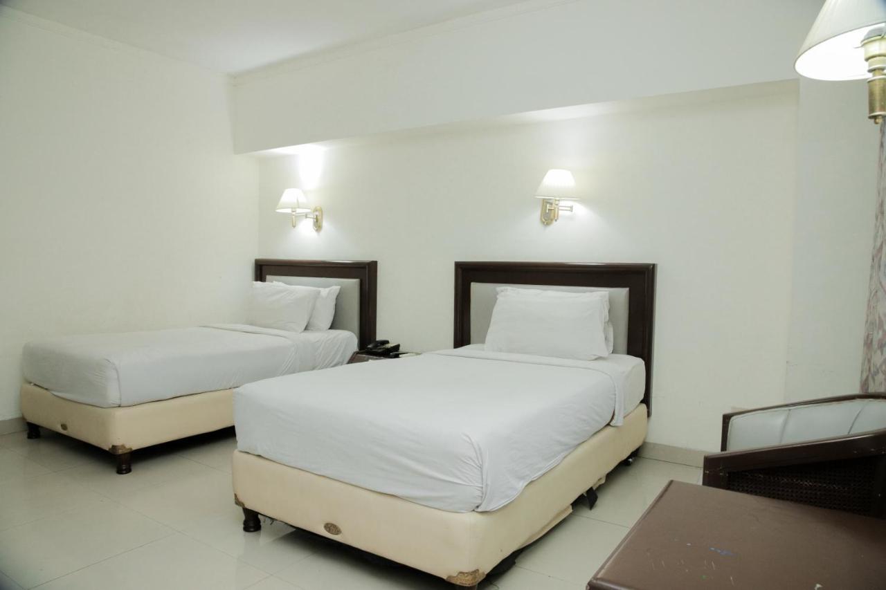 Grand Inna Medan Exterior photo
